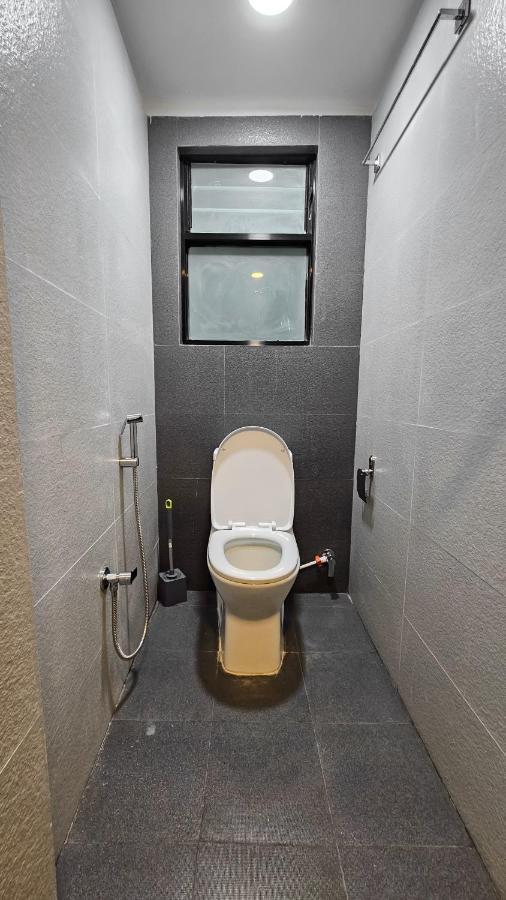 Badri Homes, Studio Apartment Lalitpur المظهر الخارجي الصورة